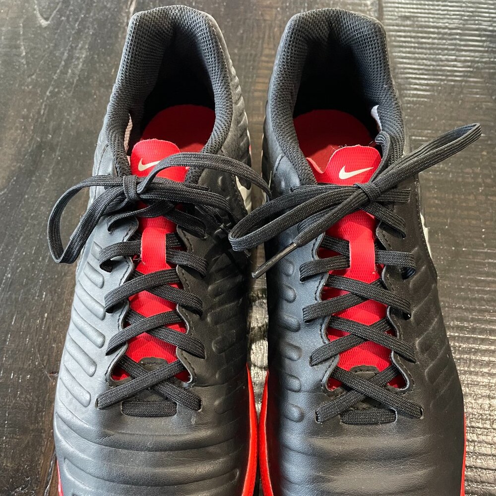 Nike Tiempo